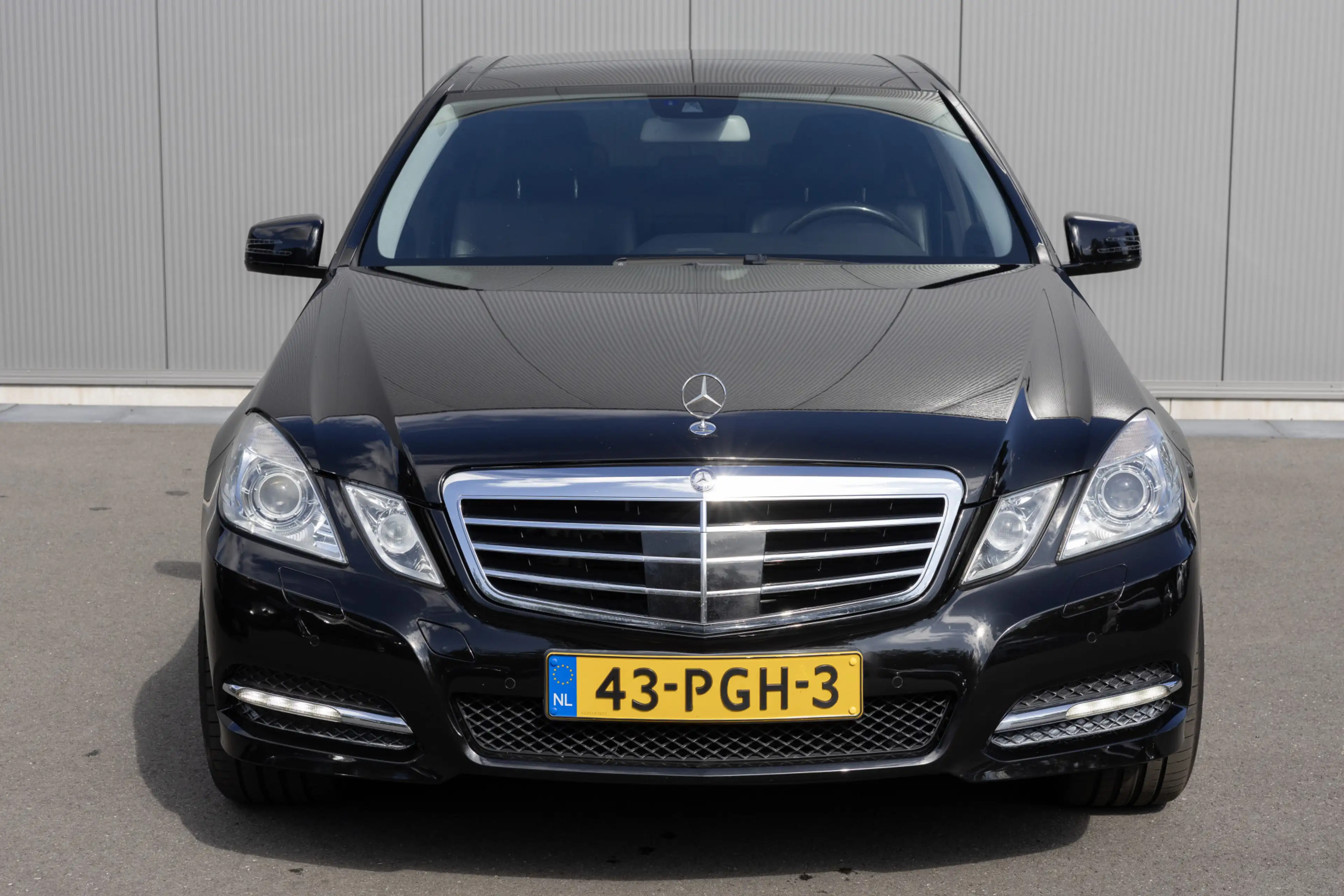Mercedes-Benz E 350 V6 | NL-AUTO | PANO | LEDER | CAMERA | KEYLESS GO — photo 10