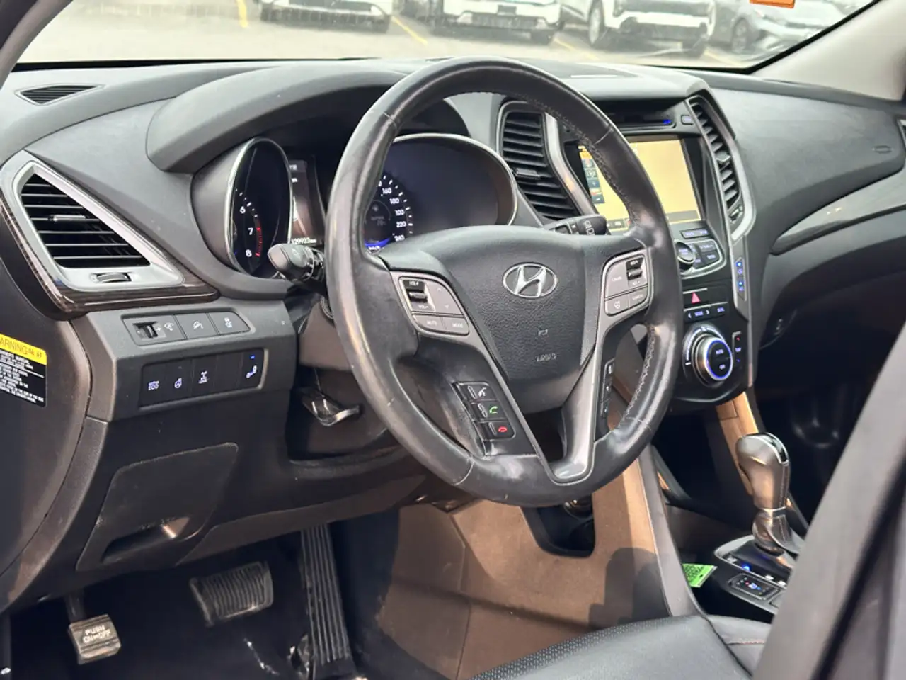 Hyundai SANTA FE снимка Hyundai SANTA FE