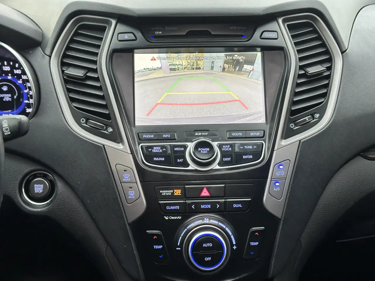 Hyundai SANTA FE снимка Hyundai SANTA FE