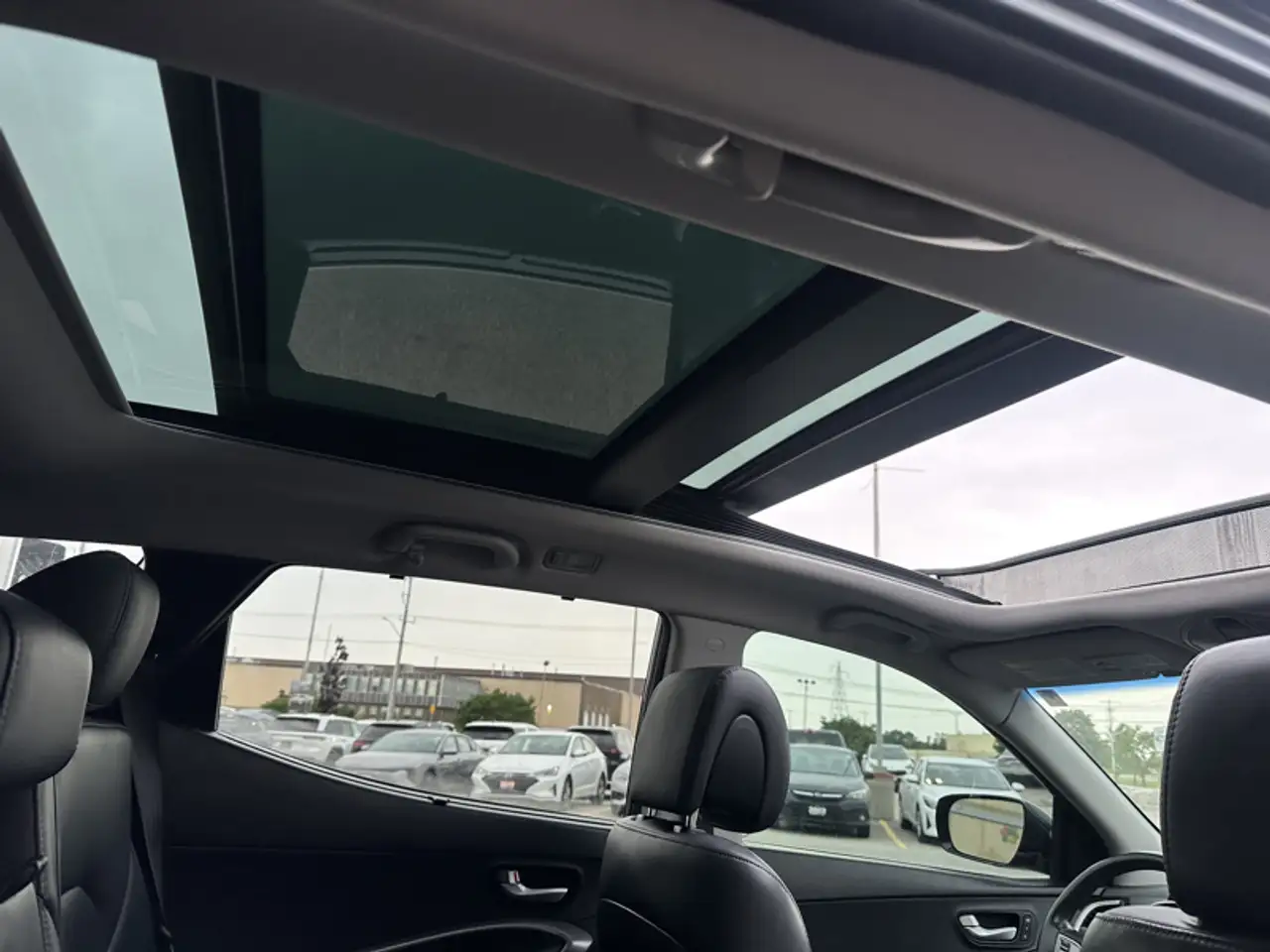 Hyundai SANTA FE снимка Hyundai SANTA FE