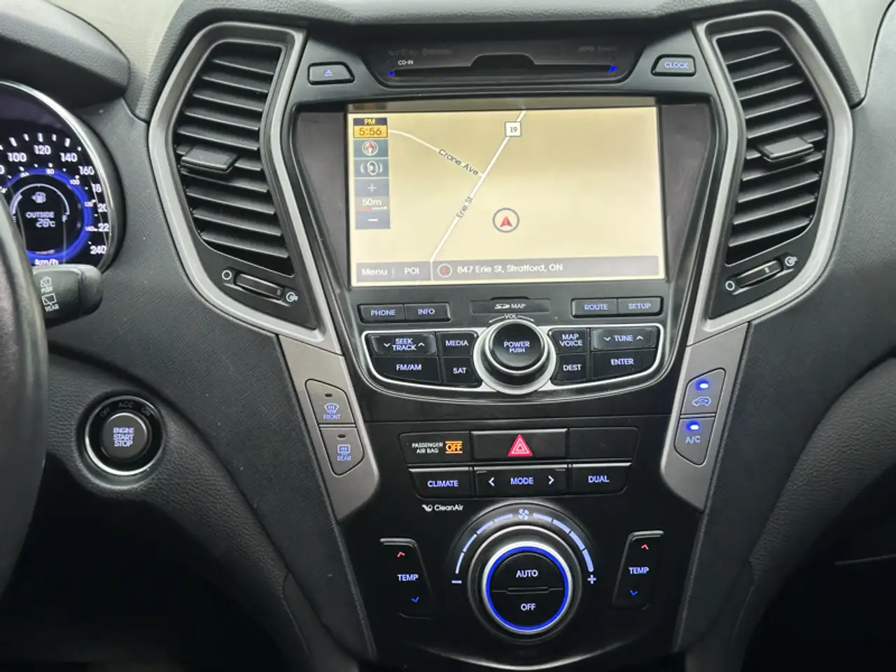 Hyundai SANTA FE снимка Hyundai SANTA FE