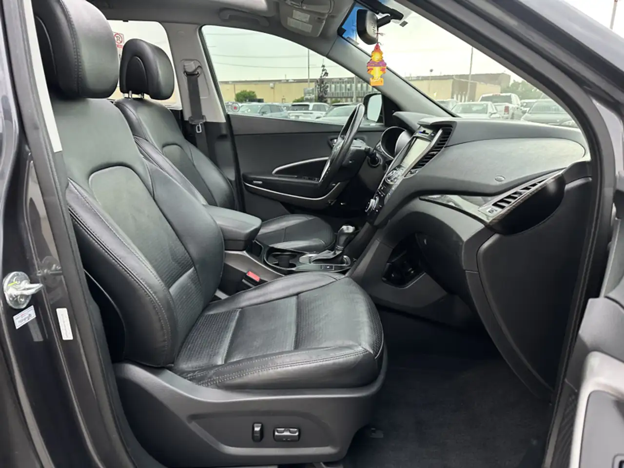 Hyundai SANTA FE снимка Hyundai SANTA FE