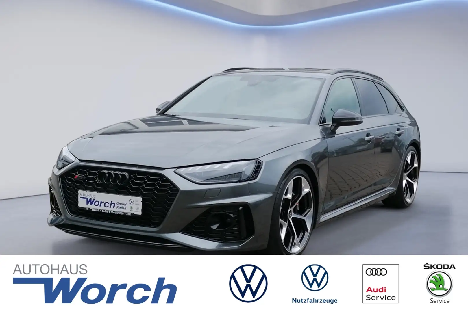 Audi RS4 competition Schalensitz+Pano+AHK+290km/h+B&O Grau - 1