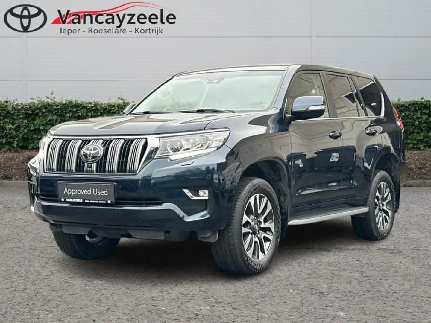 Toyota Land Cruiser Dynamic 38000 + BTW Blauw - 1
