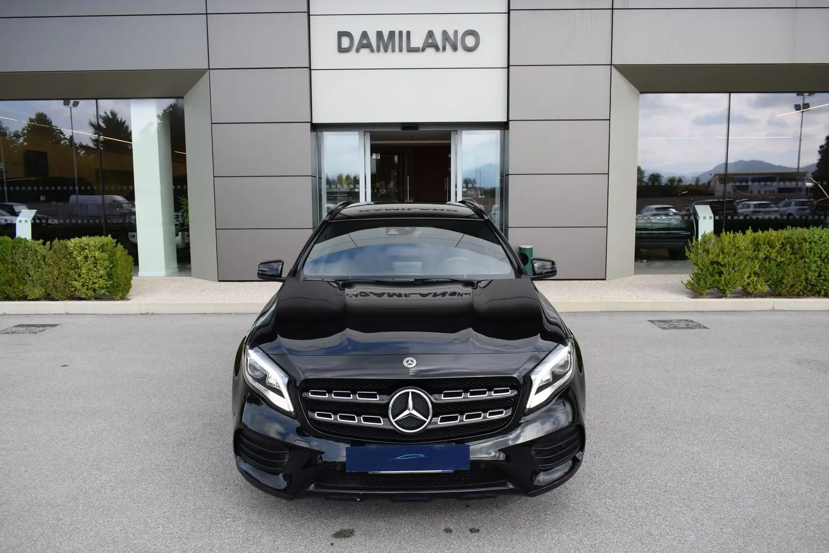 Mercedes-Benz GLA 200 GLA 200 d Automatic 4Matic Premium AMG PACK Nero - 2