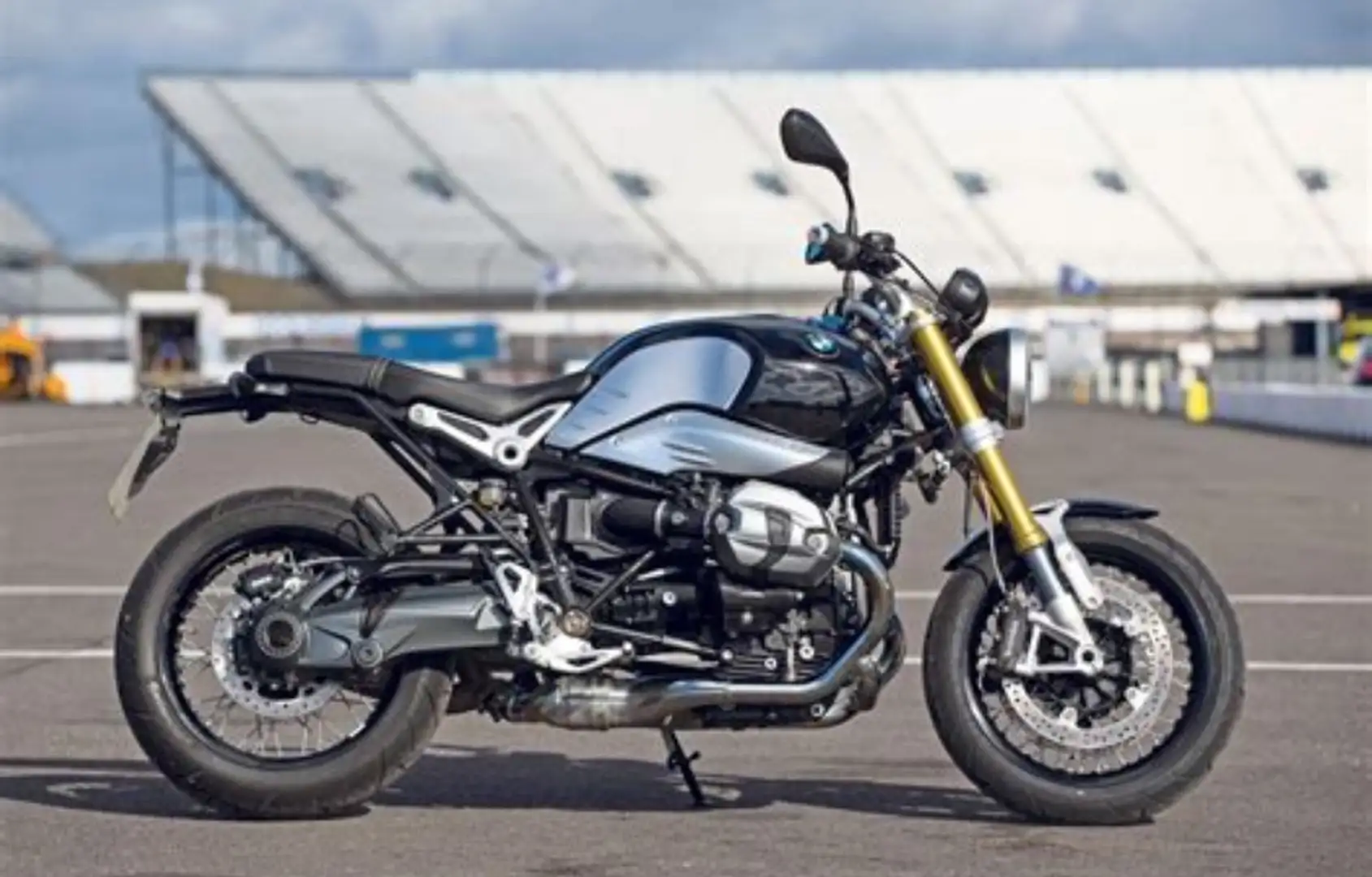 BMW R nineT Noir - 2