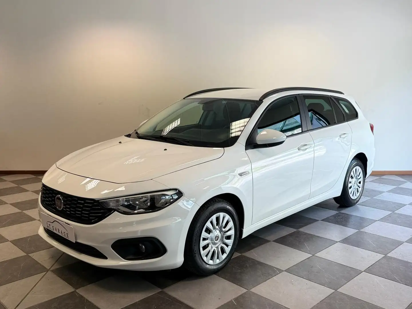 Fiat Tipo Tipo SW 1.4 Lounge 95cv Blanc - 1