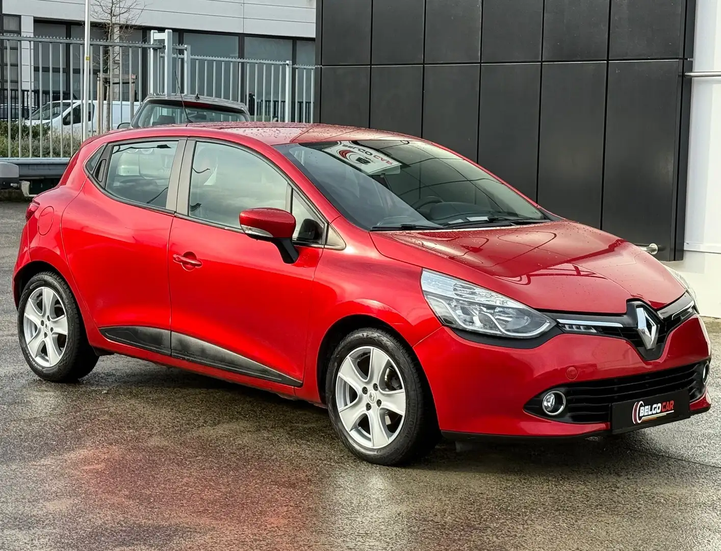 Renault Clio 1.2 ESSENCE - AIRCO - CONTRÔLE TECHNIQUE OK Rood - 1