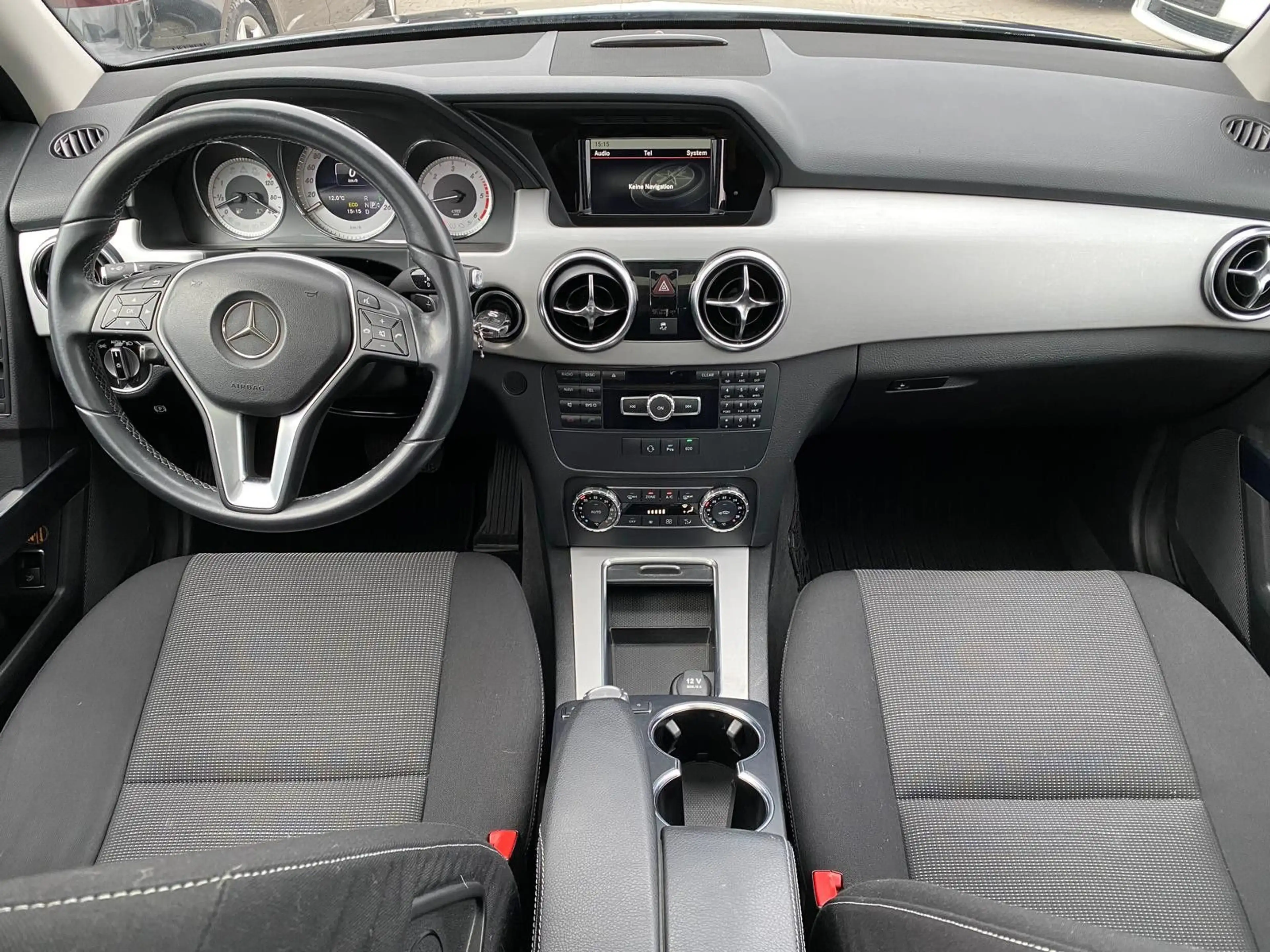 Mercedes-Benz GLK 220 GLK 220 CDI BlueEfficiency 4Matic|PANO|O — photo 2