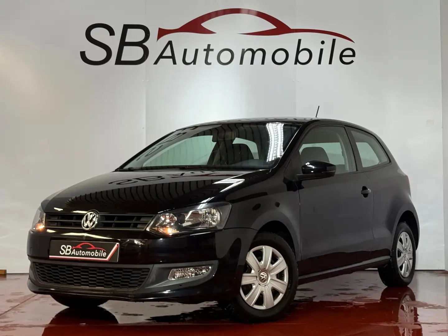 Volkswagen Polo 1.2i Black Edition // AIRCO // GARANTIE 12 MOIS // Zwart - 1
