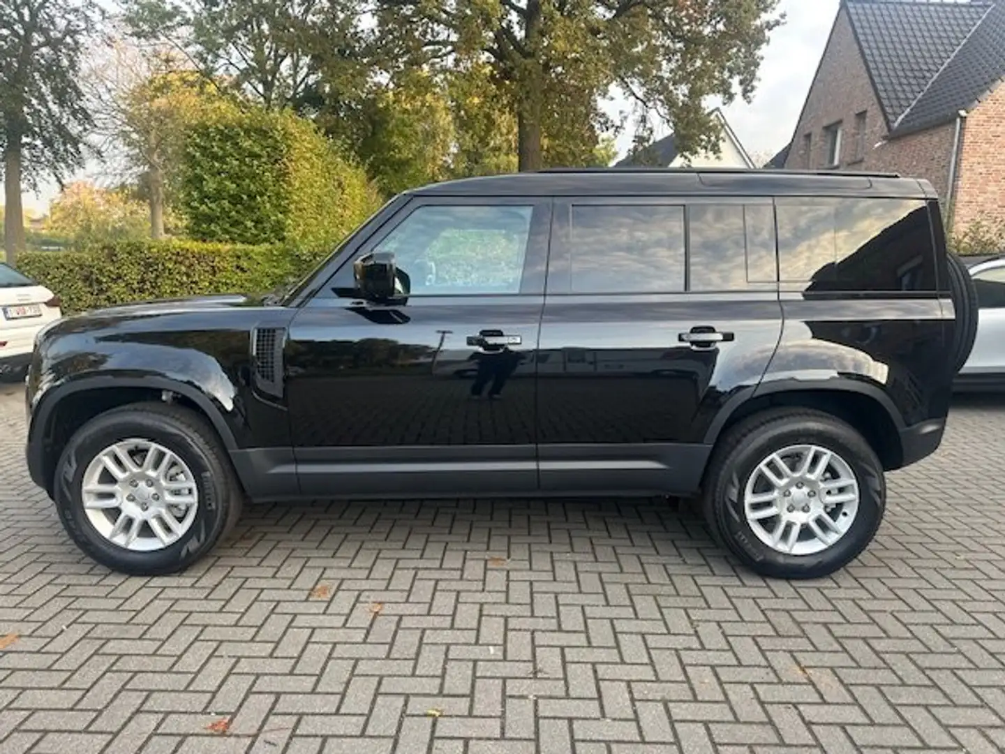 Land Rover Defender Defender 110 D200 S Pano, Luchtvering, 360° enz - 2