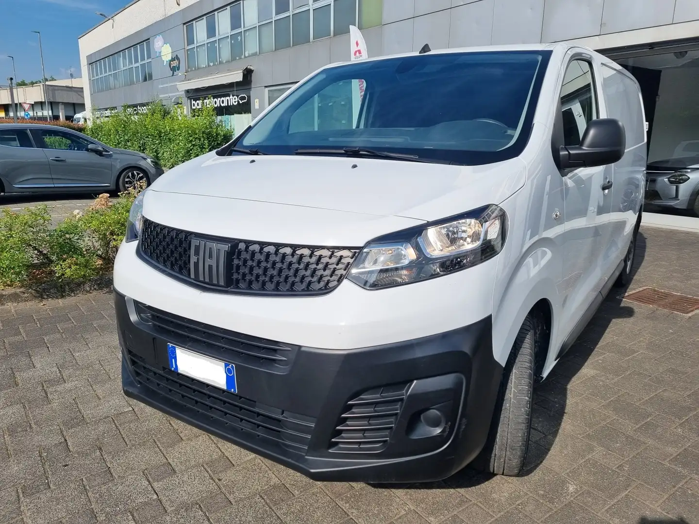 Fiat SCUDO 1.5 BLUE HDI 120CV BUSINESS PASSO LUNGO Bianco - 2