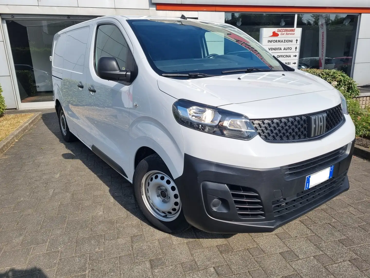 Fiat SCUDO 1.5 BLUE HDI 120CV BUSINESS PASSO LUNGO Bianco - 1