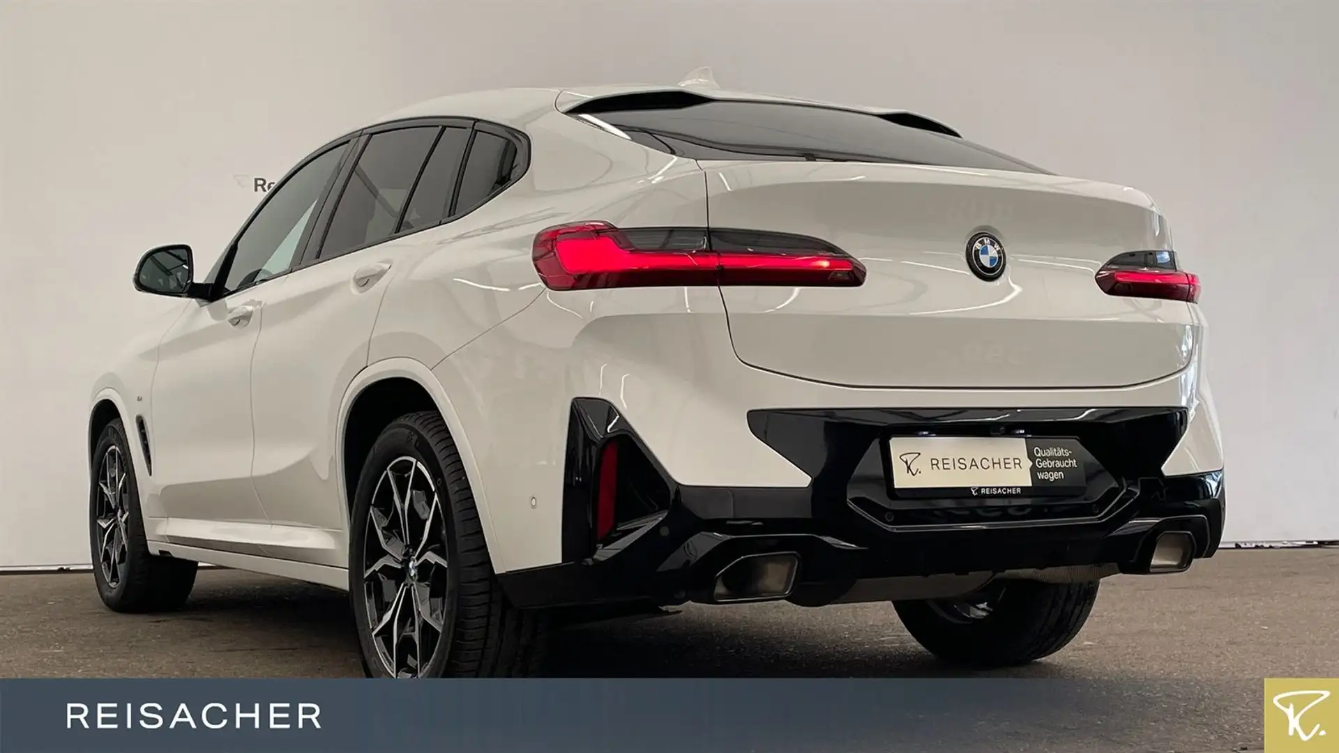 BMW X4 xDrive20d A M Sport LC+ AdaptLED HiFi 360 19" Weiß - 2
