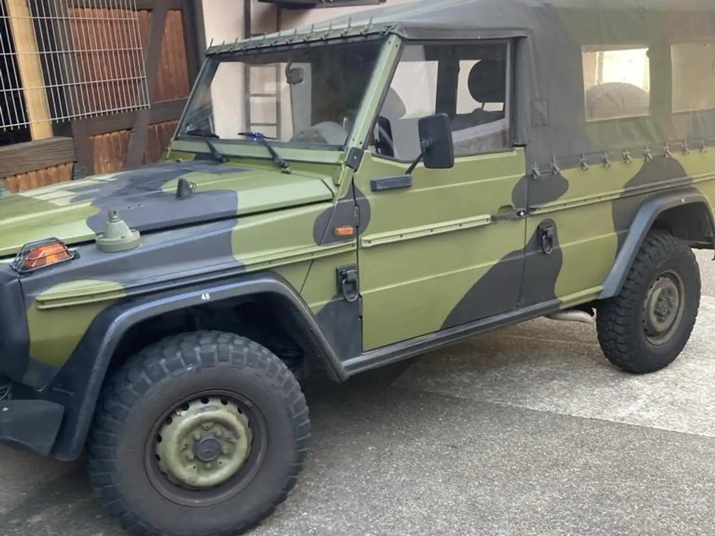 Mercedes-Benz G 270 Luftlande, Militär Grün - 1