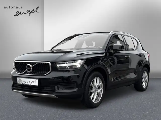 Volvo XC40 D4 AWD Geartronic Momentum Pro,LED,SHZ,SPURHATLE,