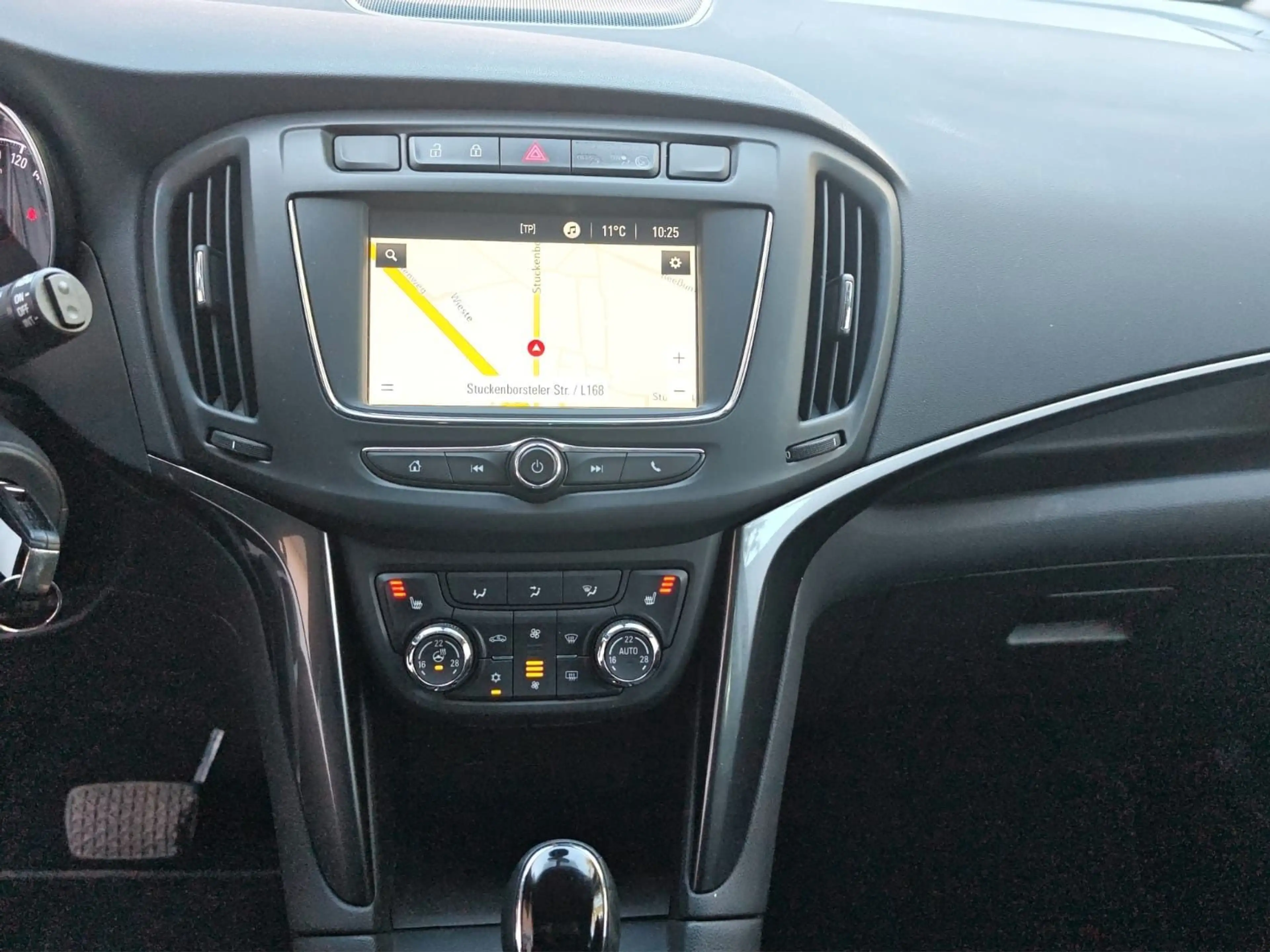Opel Zafira 2.0 D*AUTO* 7 SITZER* NAVI*LED*SHZ* ALU — photo 12