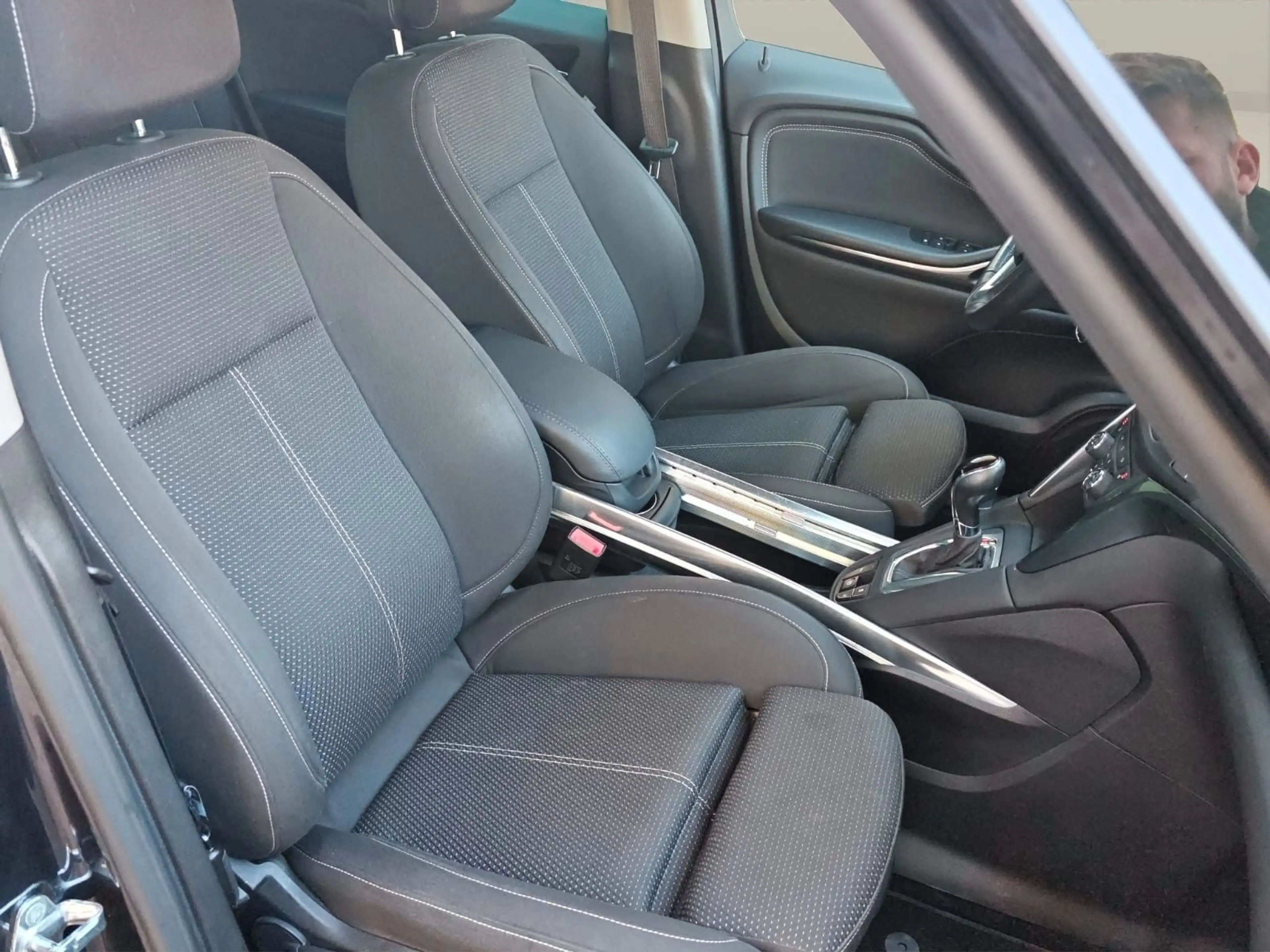 Opel Zafira 2.0 D*AUTO* 7 SITZER* NAVI*LED*SHZ* ALU — photo 13