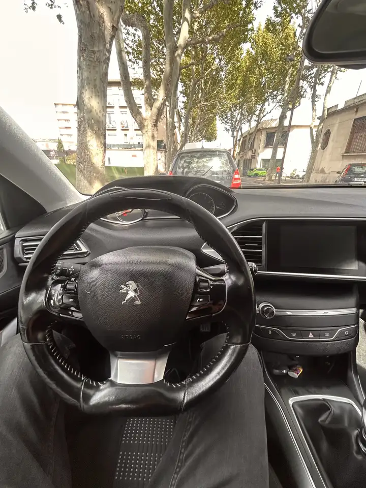 Peugeot 308 308 — photo 6