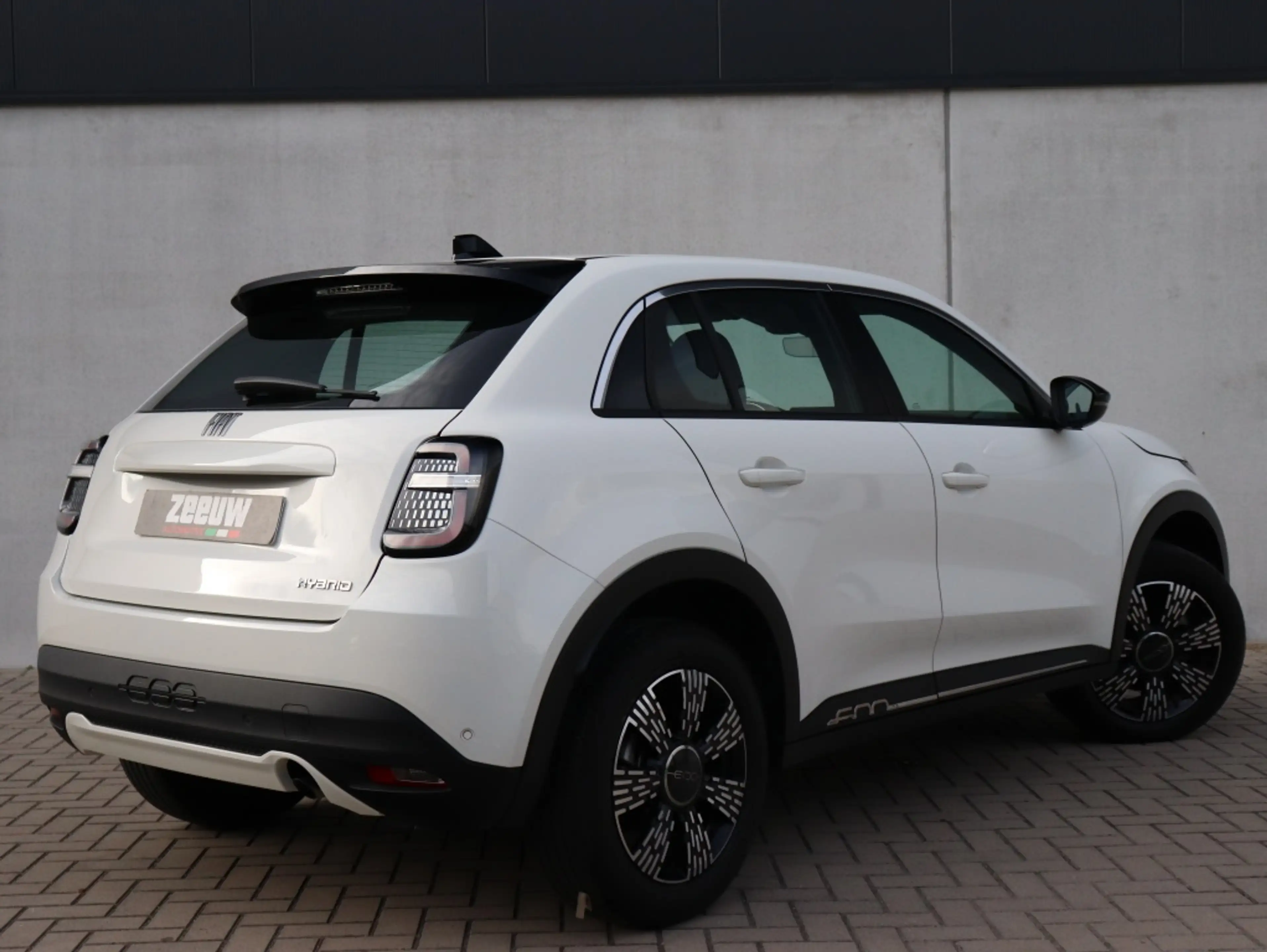 Fiat 600 1.2 Hybrid 100 PK Urban | Carplay | Cruise | PDC | — photo 2