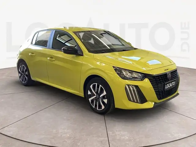 Peugeot 208 view 3