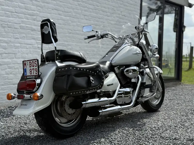 Suzuki Intruder C - foto 5