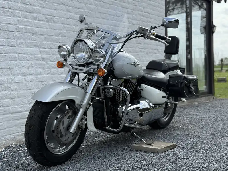 Suzuki Intruder C - foto 4