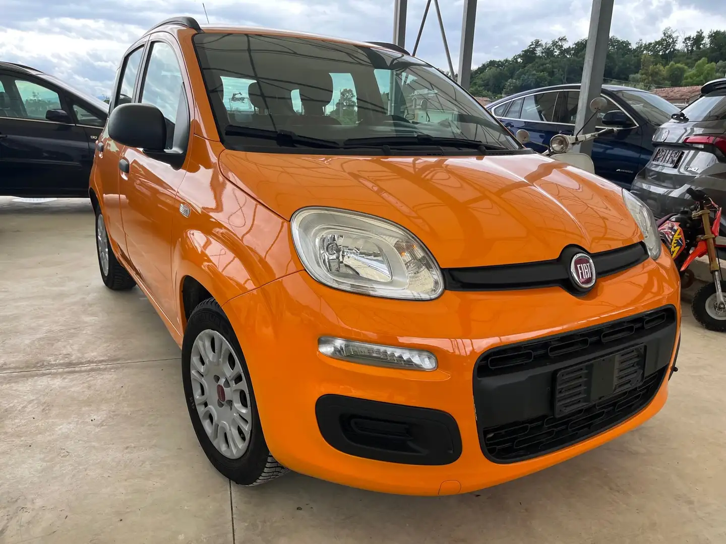 Fiat Panda 1.3 mjt 16v Lounge 95cv Arancione - 1