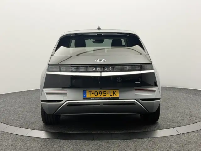 Hyundai Ioniq 5 view 17