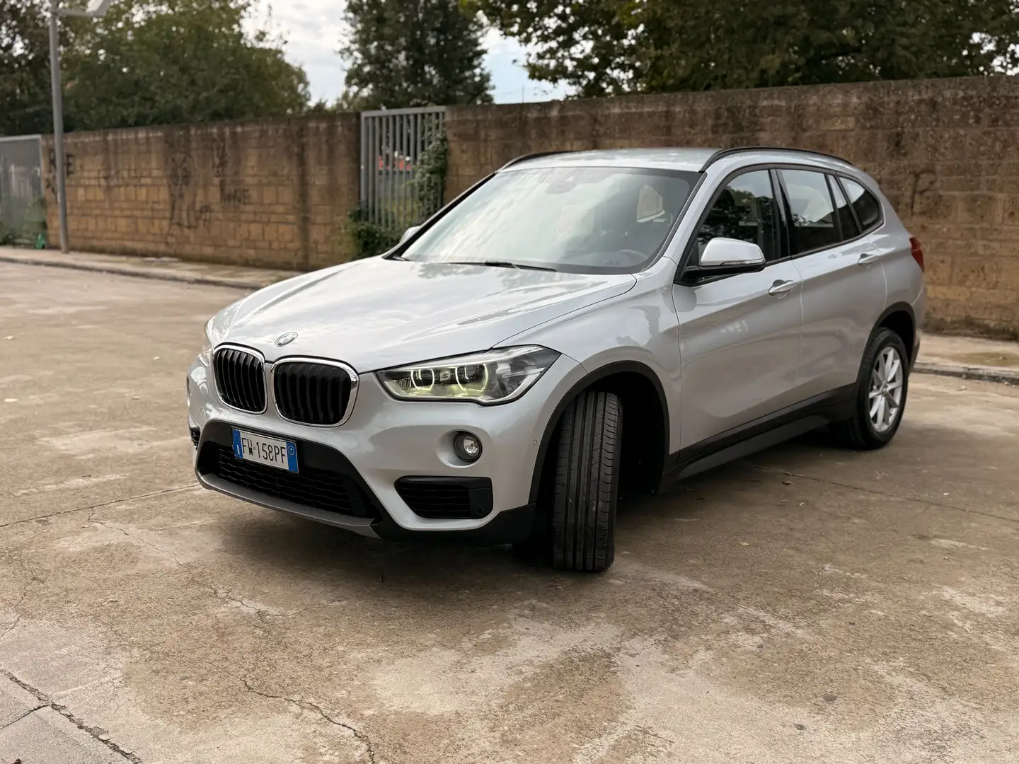 BMW X1 X1 F48 sdrive18d Advantage my18 - 2