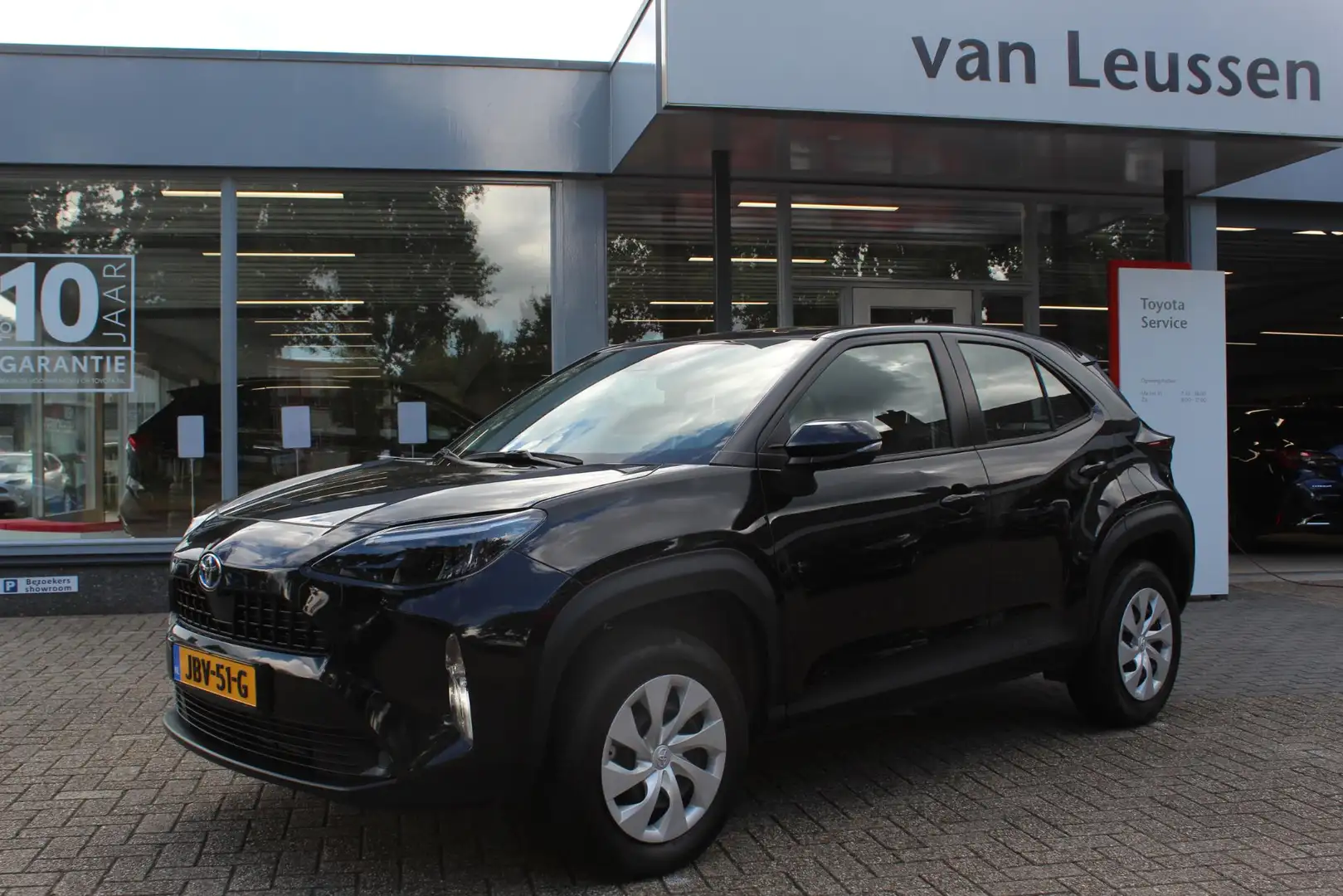 Toyota Yaris Cross 1.5 HYBRID APPLE/ANDROID AD-CRUISE DAB CLIMA EL-RA Noir - 1