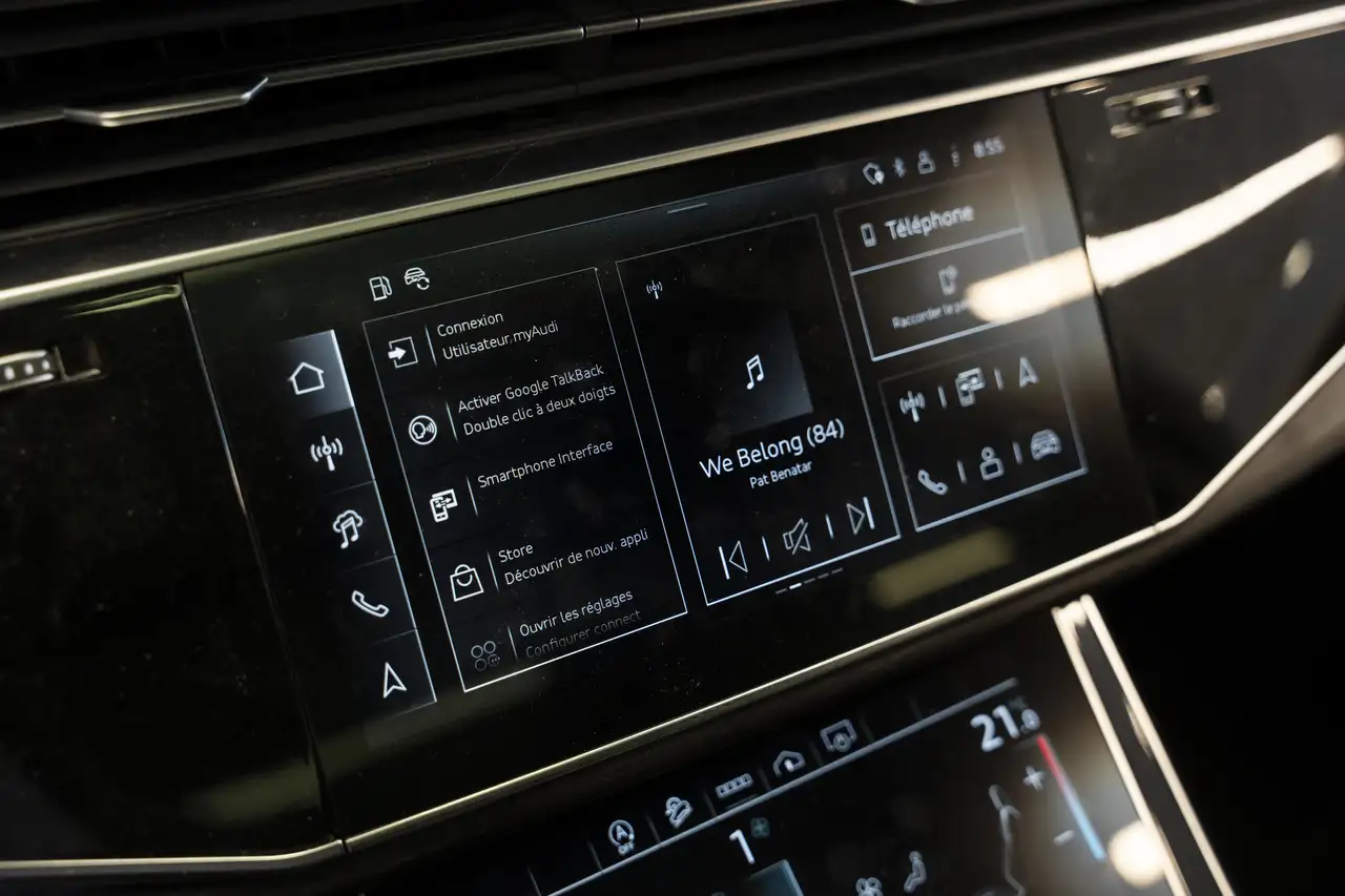 Audi Q7 снимка Audi Q7