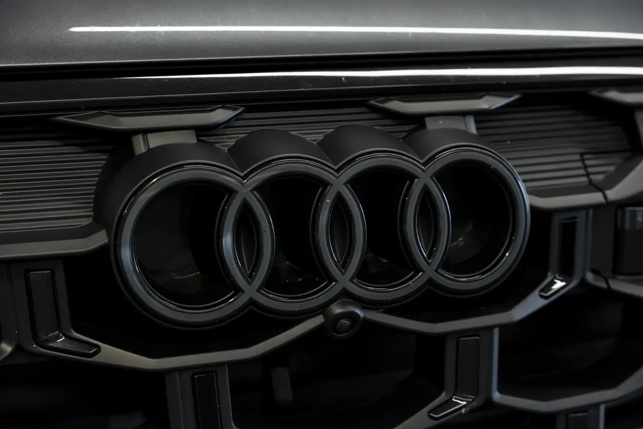 Audi Q7 снимка Audi Q7