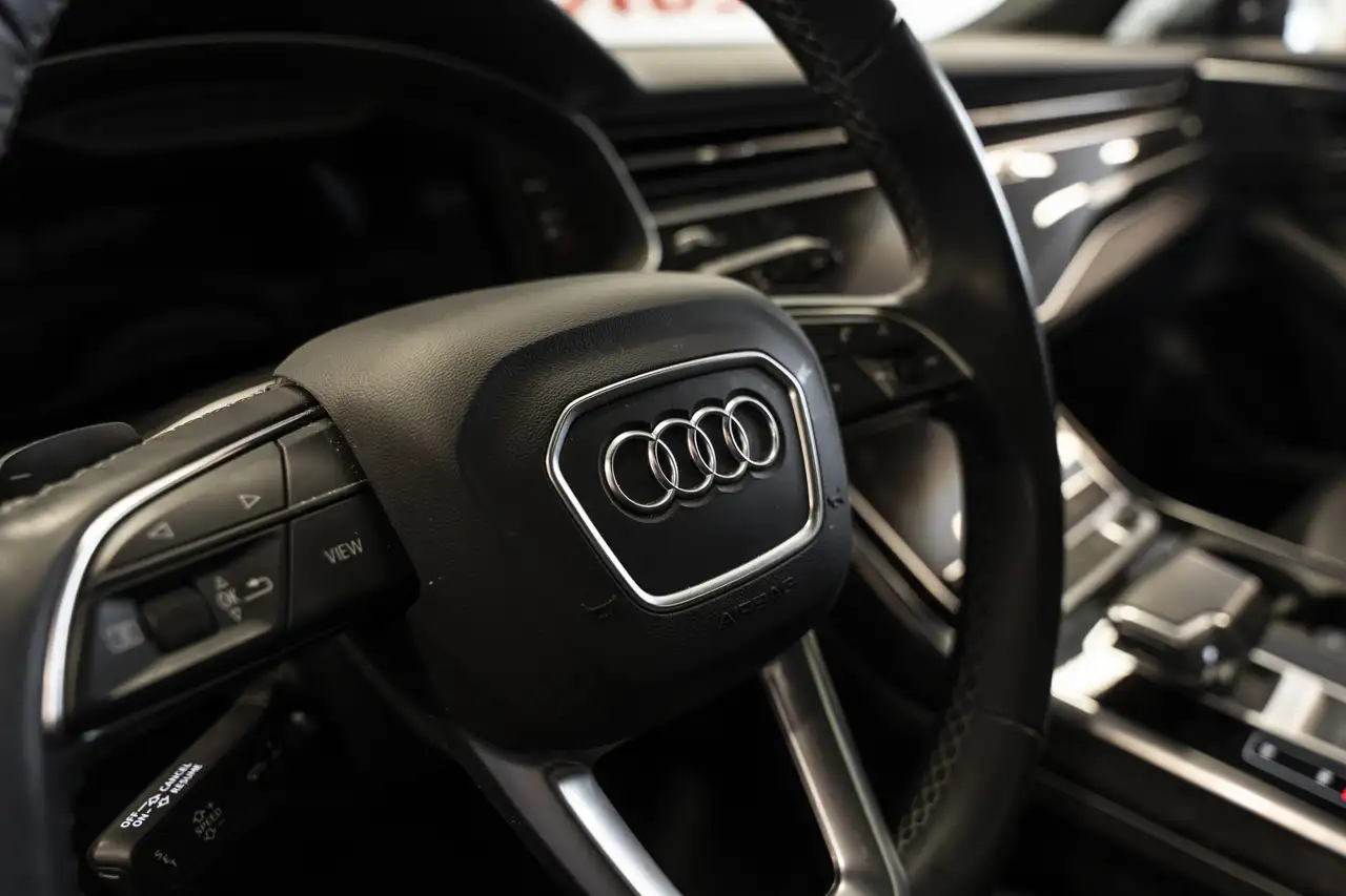 Audi Q7 снимка Audi Q7