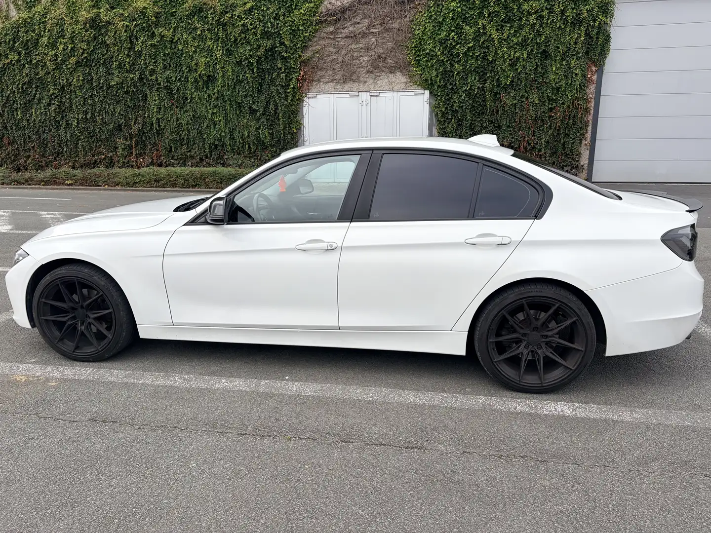 BMW 316 316i Touring Sport Line Blanc - 1