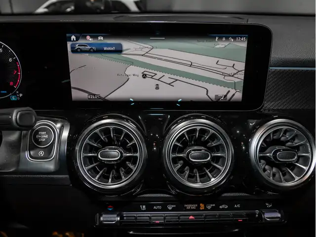 Mercedes-Benz 250 view 14