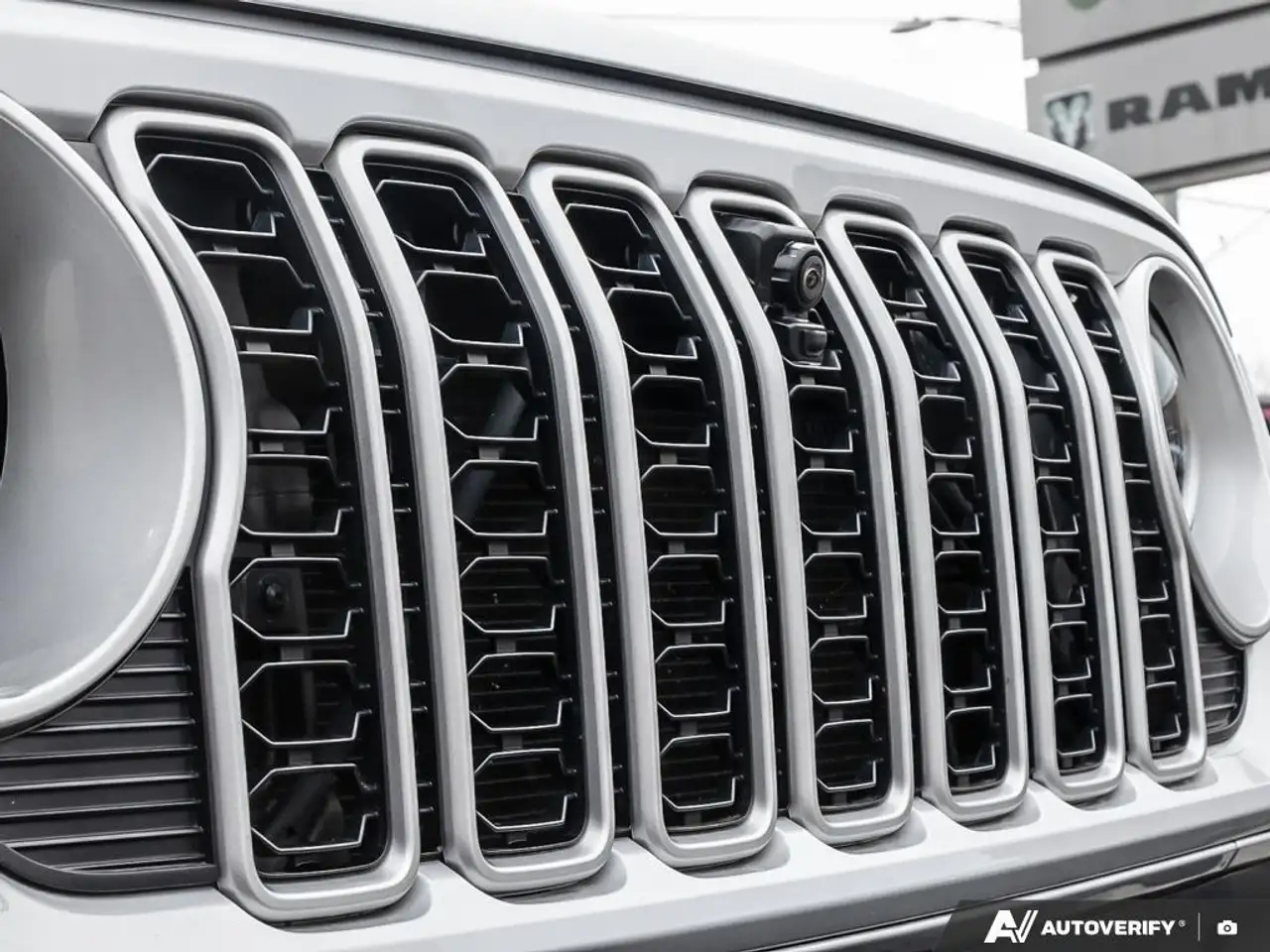 Jeep Wrangler снимка Jeep Wrangler