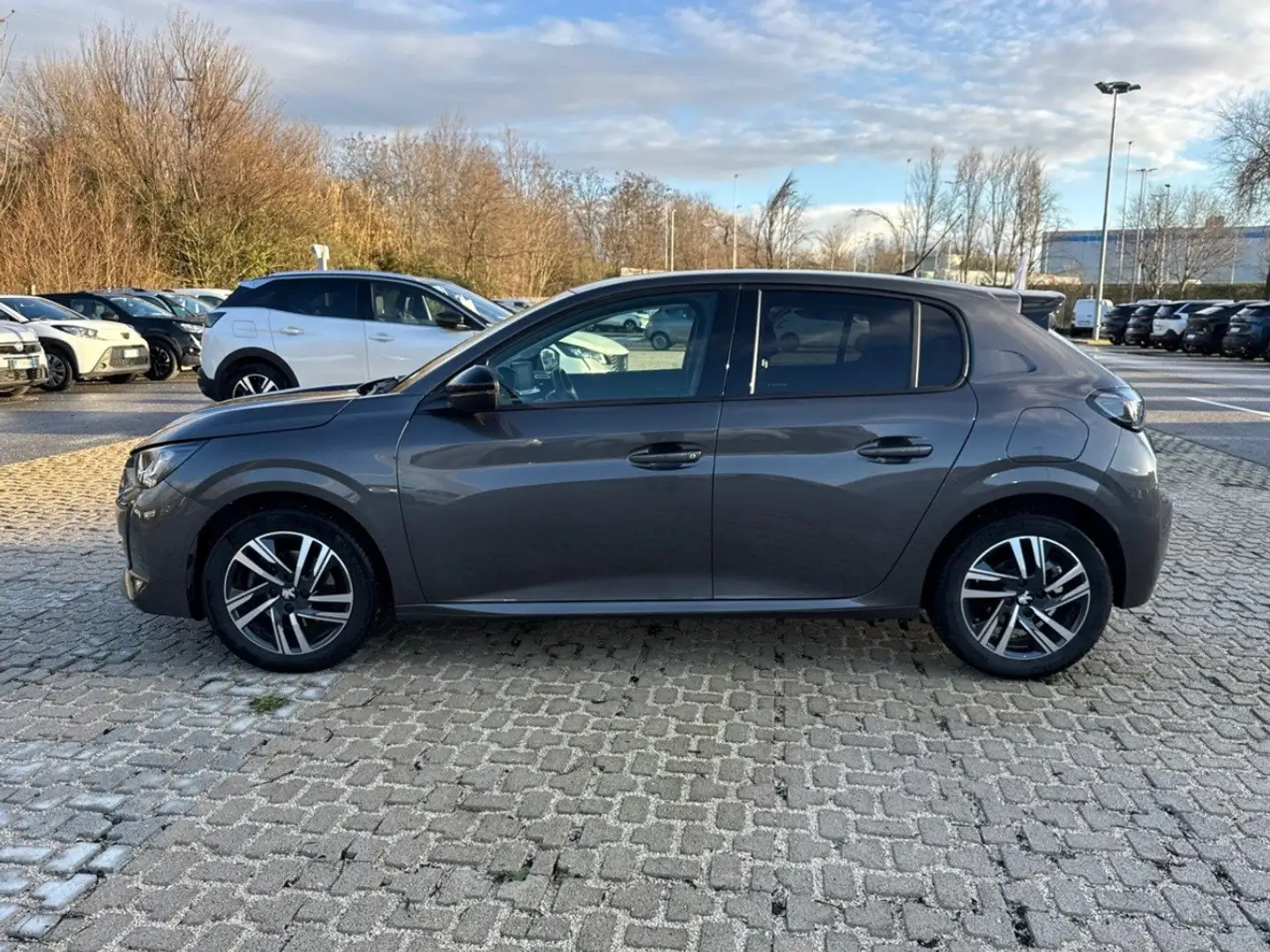 Peugeot 208 Allure Pack PureTech 100 EAT8 S/S auto Gris - 2