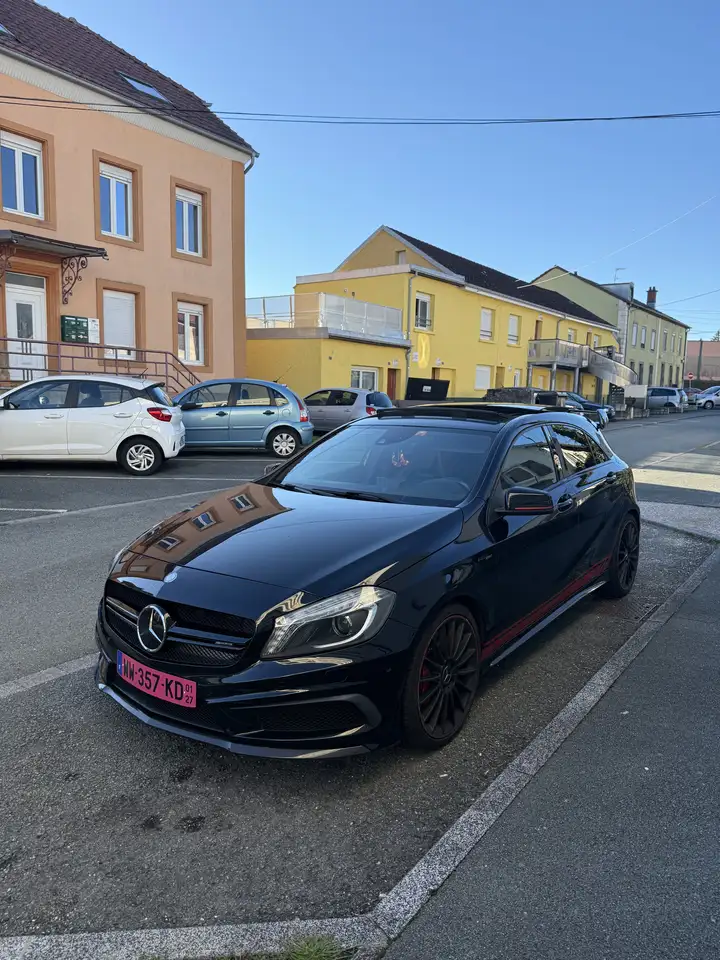 Mercedes-Benz A 45 AMG