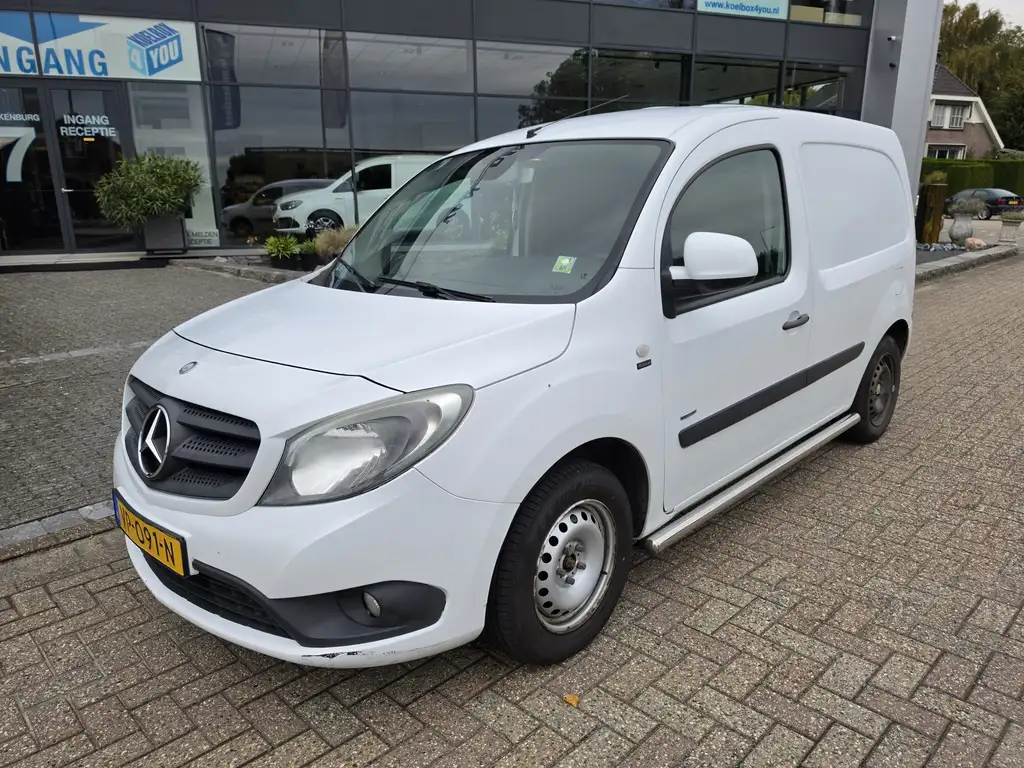 Mercedes-Benz Citan 2015 из Европы — купить под ключ