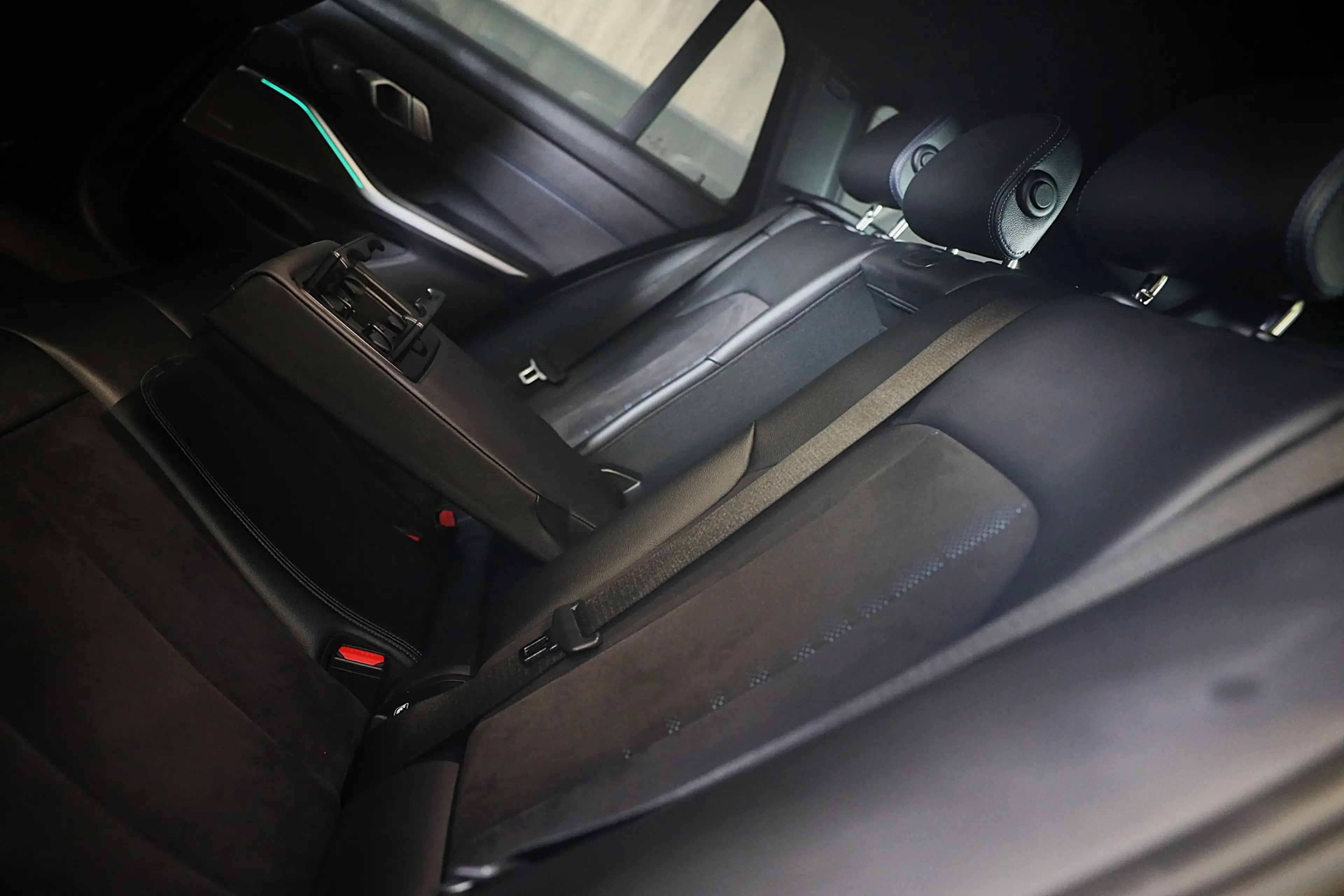 BMW 340 3-serie Touring M340i xDrive Business Edition Plus — photo 16