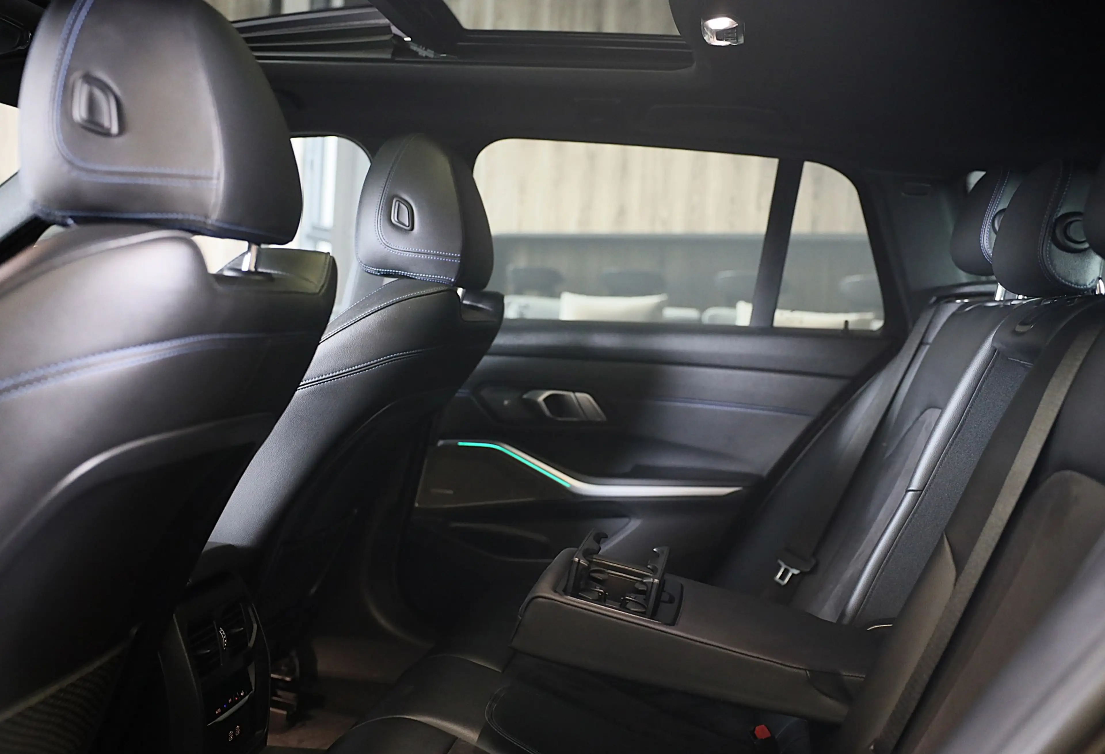 BMW 340 3-serie Touring M340i xDrive Business Edition Plus — photo 13