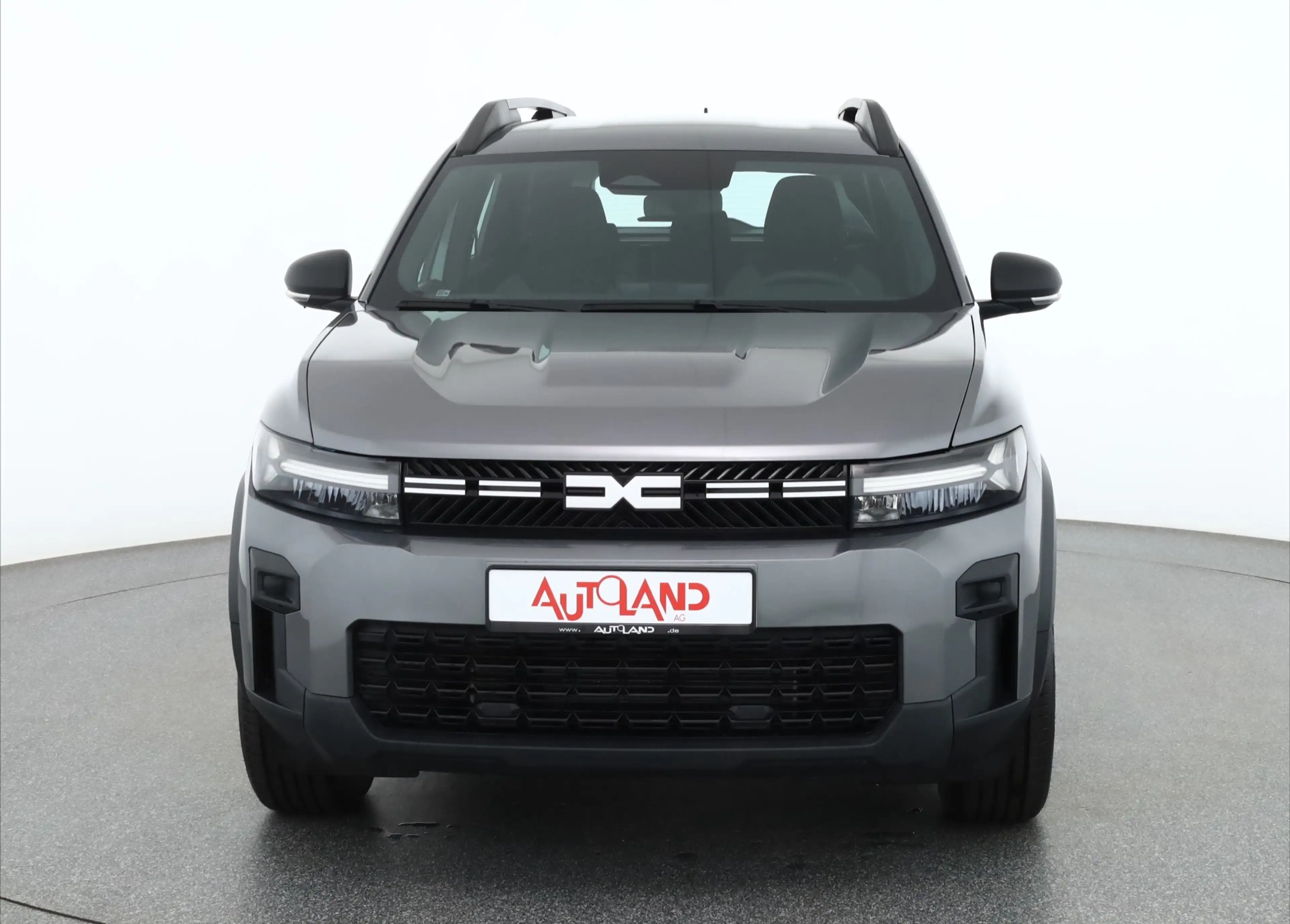 Dacia Bigster Essential 140 mHev LED Kamera — photo 8