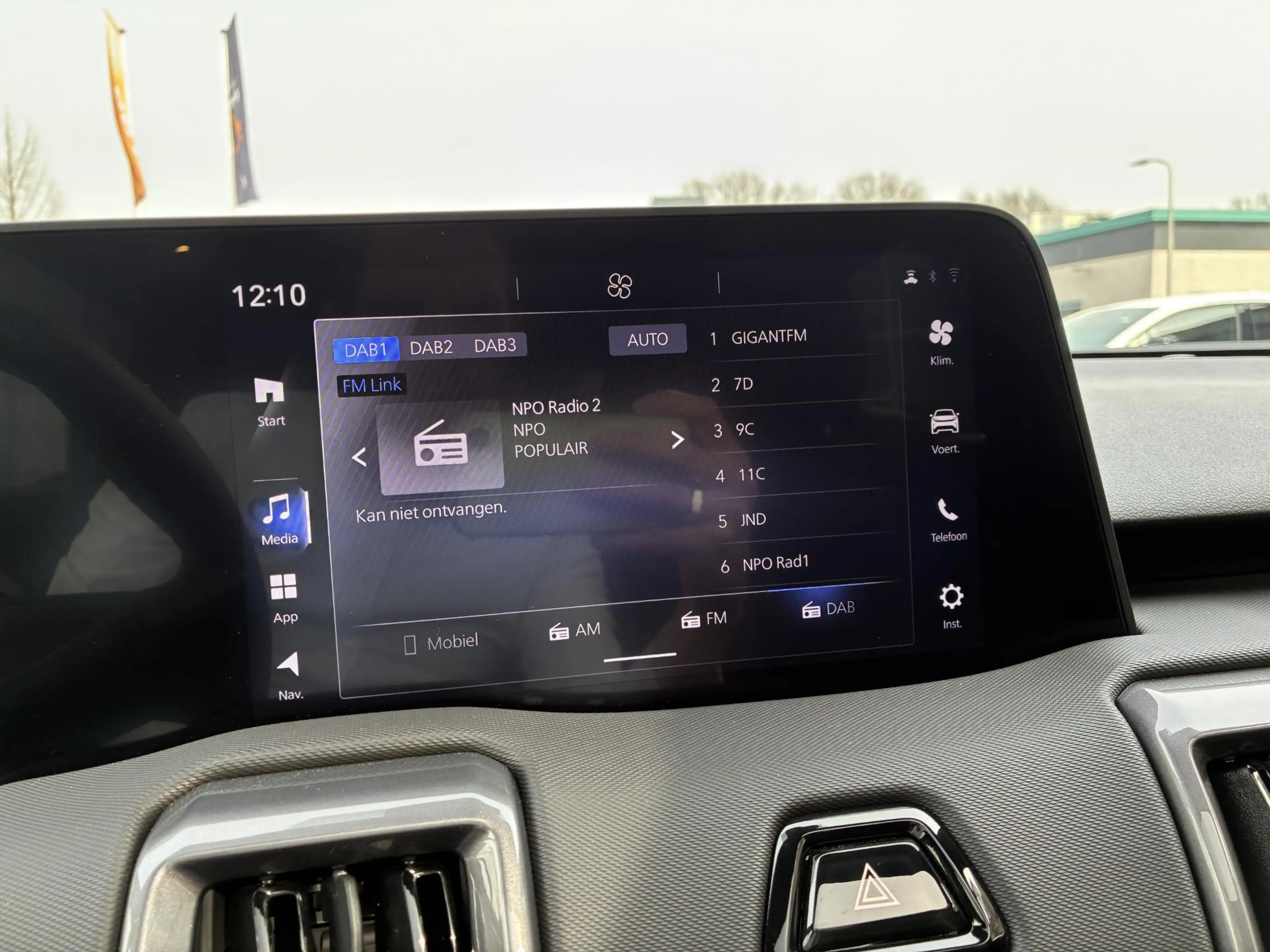 Toyota Urban Cruiser EXECUTIVE 61 KWH NIEUW & DIREECT LEVERBAAR!!! PANO — photo 28
