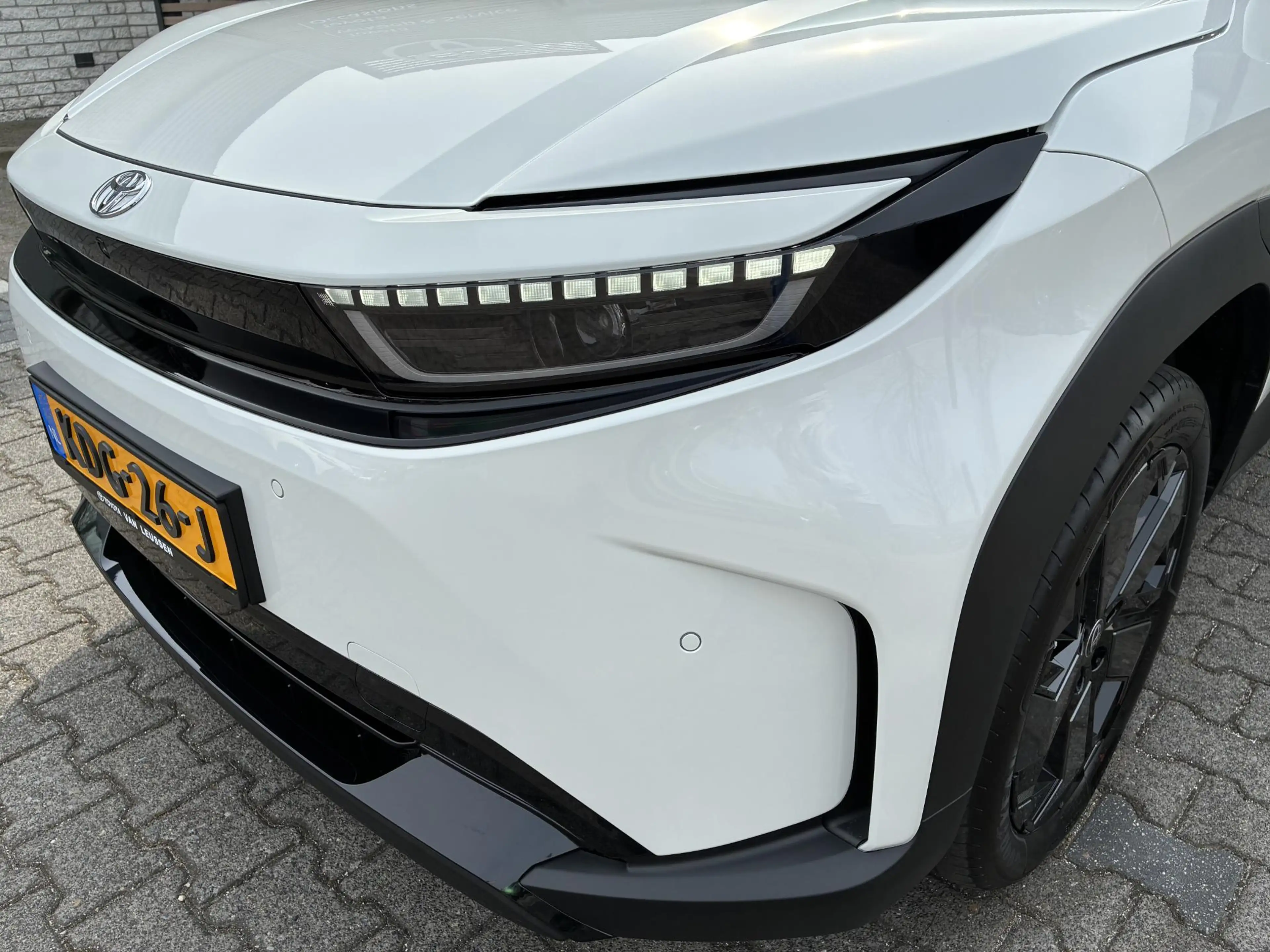 Toyota Urban Cruiser EXECUTIVE 61 KWH NIEUW & DIREECT LEVERBAAR!!! PANO — photo 30