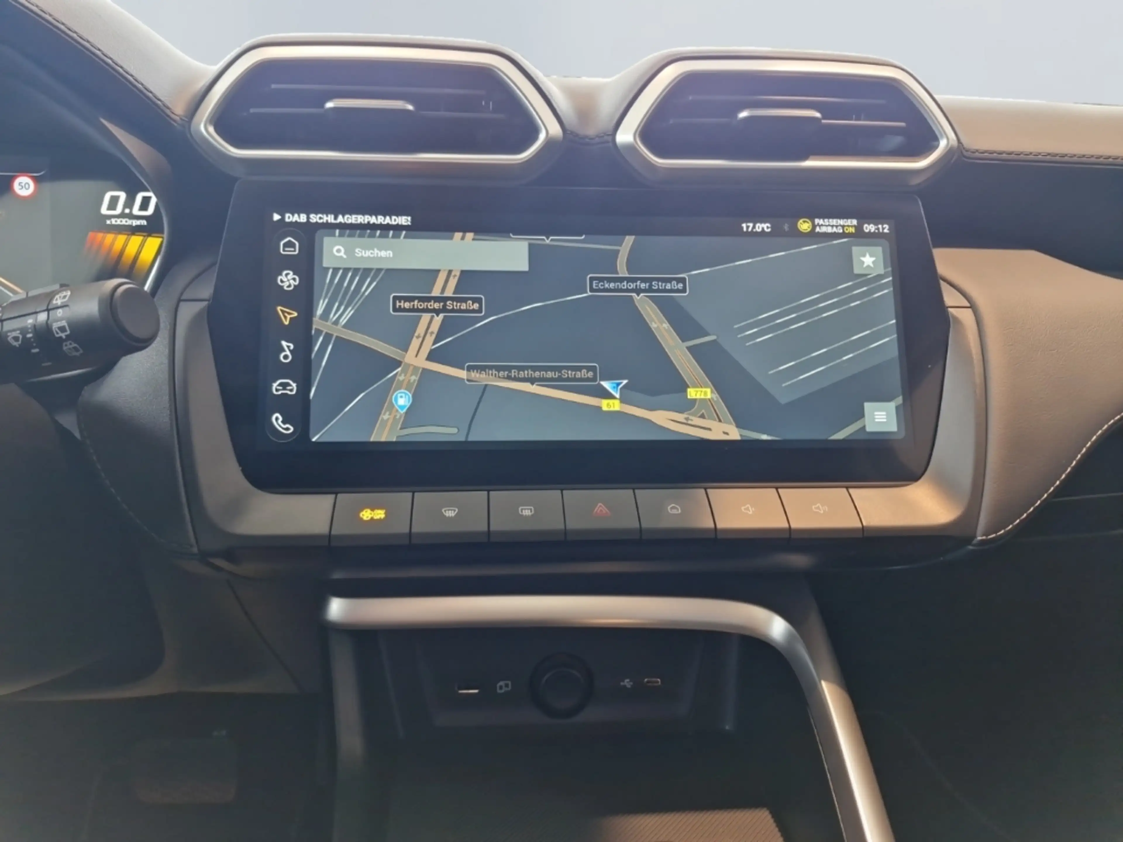 MG ZS Hybrid+ Luxury * Pano*360°*ACC*SHZ*el Sitz*PDC* — photo 15