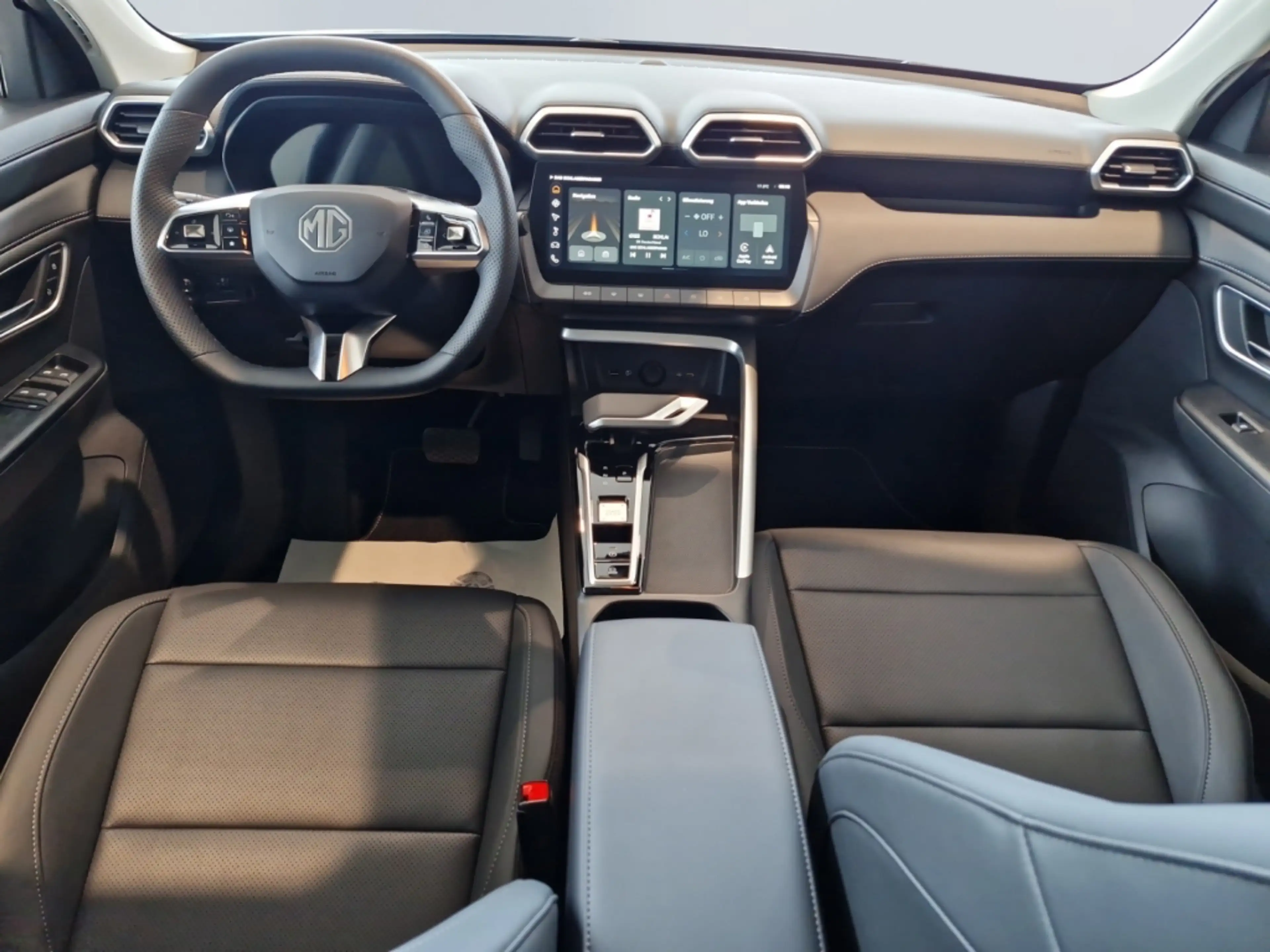 MG ZS Hybrid+ Luxury * Pano*360°*ACC*SHZ*el Sitz*PDC* — photo 11