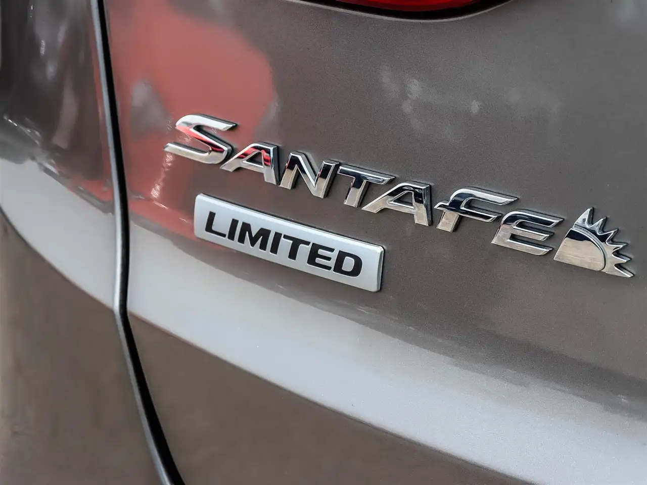 Hyundai SANTA FE photo Hyundai SANTA FE