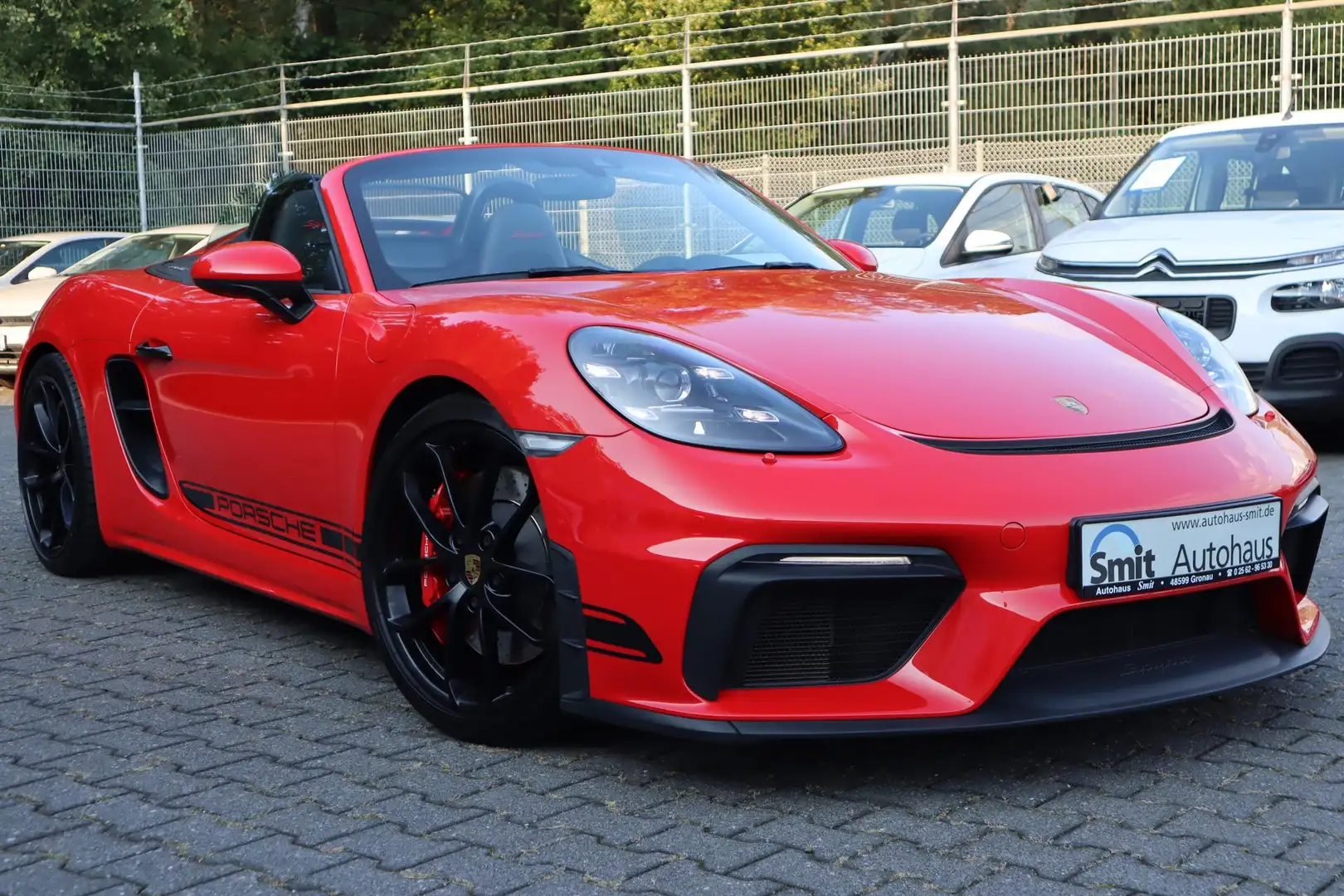 Porsche 718 Spyder Boxster 718 Spyder 4.0/ PDLS+/ Alcantara/ BOSE Rood - 1
