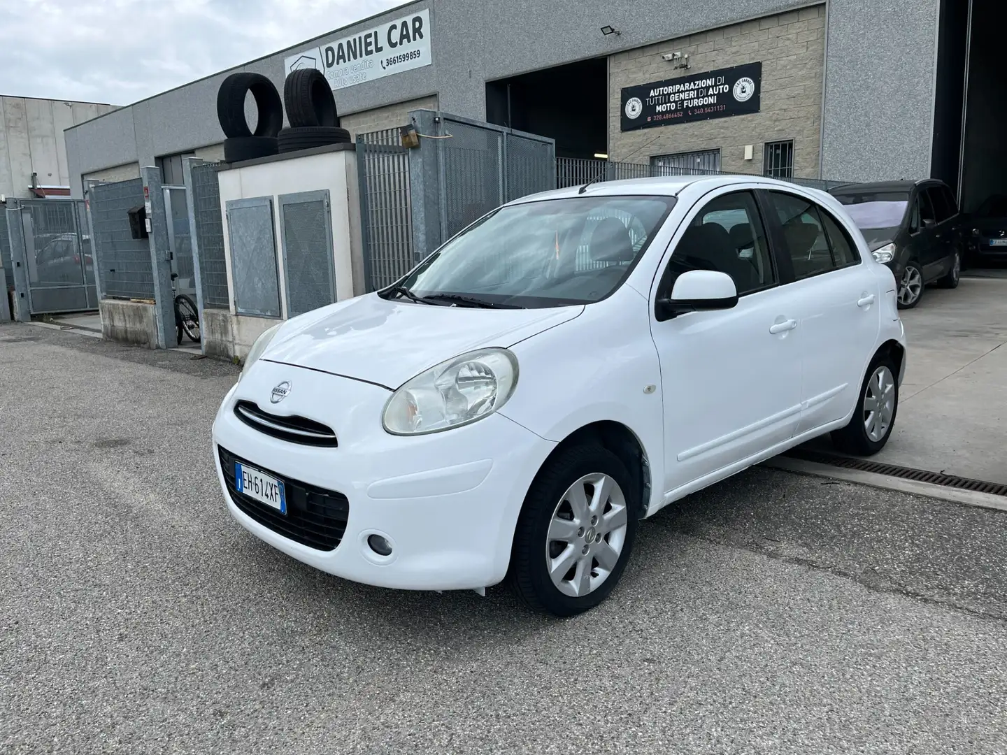 Nissan Micra 1.2 12V 5 porte Tekna Bianco - 1